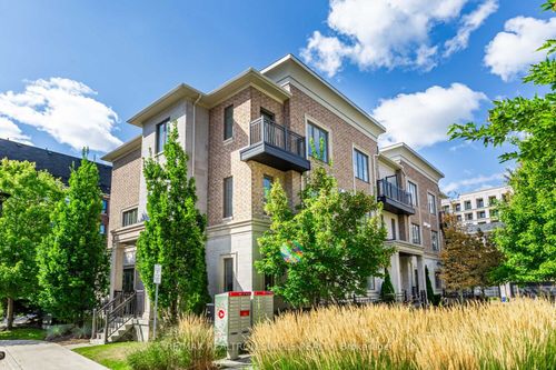 16 American Elm Way, Unionville, ON, L3R5R8 | Card Image
