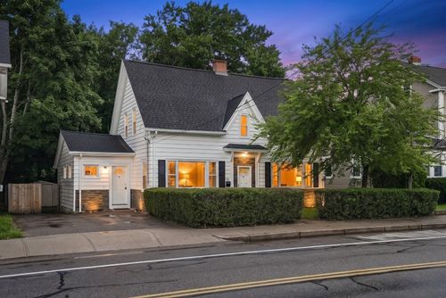 786 Providence Street, West Warwick, RI, 02893 | Card Image