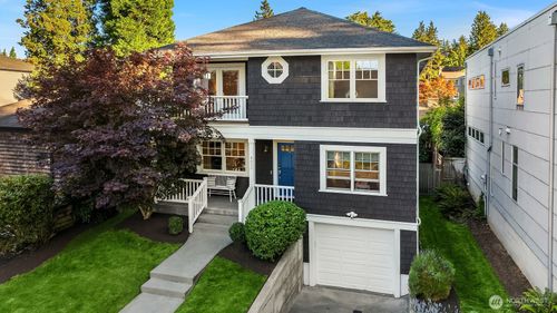 4839 Ne 43rd St, Seattle, WA, 98105-5117 | Card Image