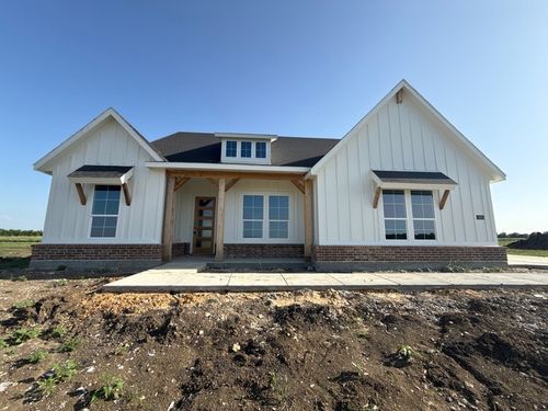 690 County Road 200, Valley View, TX, 76272-4928 | Card Image