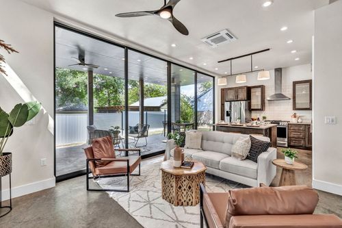 803 Josephine St, Austin, TX, 78704-1535 | Card Image
