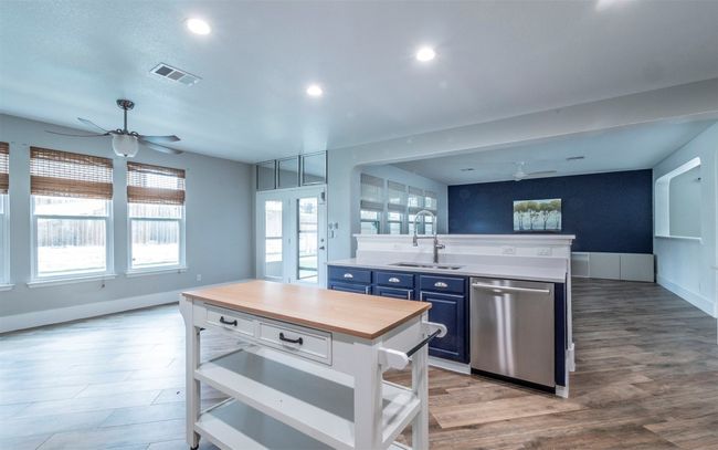 Beautiful kitchen with all the amenities you need to make delicious meals. | Image 29