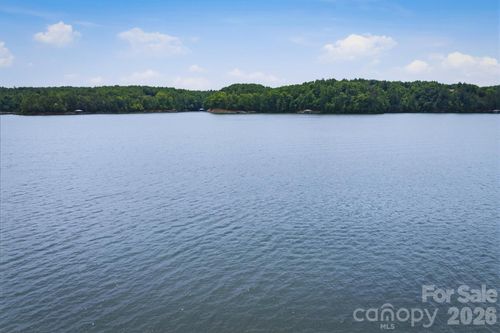 92-311 Crest View Dr S, Nebo, NC, 28761-0293 | Card Image