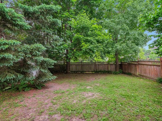 1112 St Germain Cres, House other with 4 bedrooms, 2 bathrooms and 2 parking in Orleans ON | Image 45