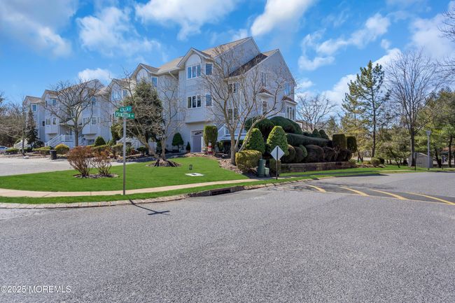 2306 - 236 Azalea Ct, Condo with 3 bedrooms, 3 bathrooms and 4 parking in Toms River NJ | Image 13