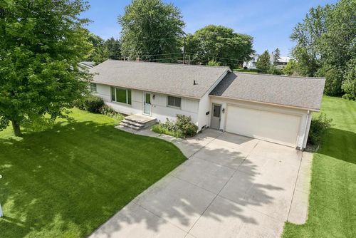 308 Birch Lane, Reedsville, WI, 54230 | Card Image