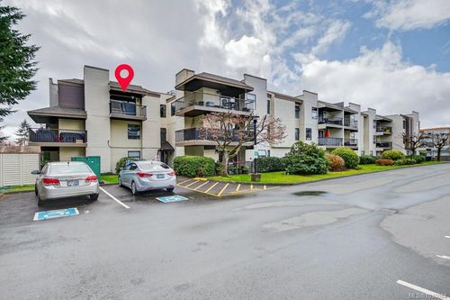 312-585 Dogwood St S, Campbell River, BC, V9W6T6 | Card Image