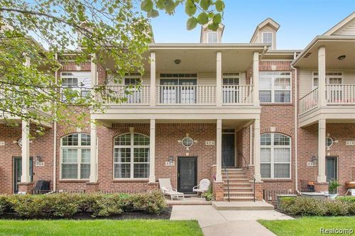 136-414 Old Pine Way, Walled Lake, MI, 48390 | Card Image