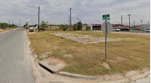 300 Benoto Alaniz Rd, Elsa, TX, 78543 | Card Image