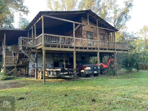 710 County Road 2865, Cleveland, TX, 77327-7822 | Card Image