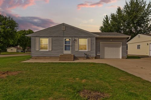 706 17th St Ne, Owatonna, MN, 55060-1516 | Card Image