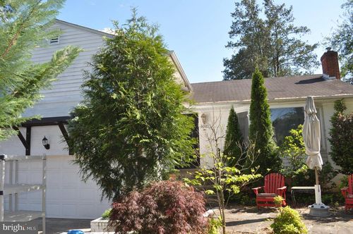 6000 Greentree Rd, BETHESDA, MD, 20817-3462 | Card Image