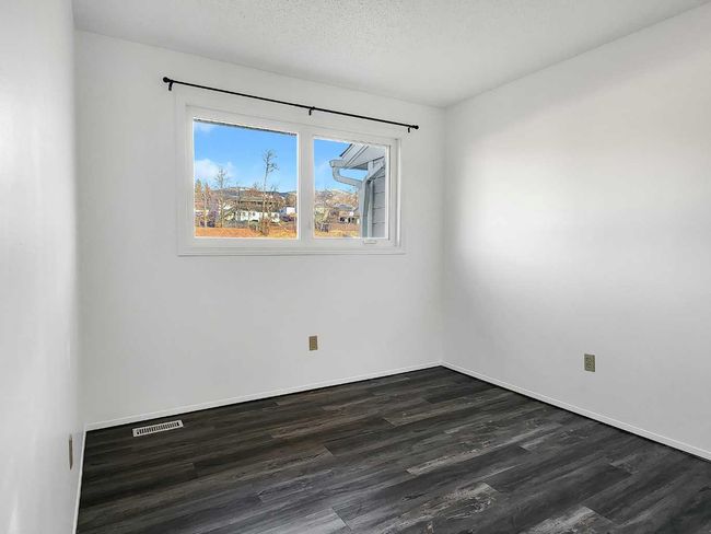 31 97 Ave, Townhouse with 3 bedrooms, 3 bathrooms and 2 parking in Grande Cache AB | Image 14