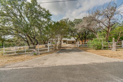 849 Angels Hill Rd, Spring Branch, TX, 78070-6705 | Card Image
