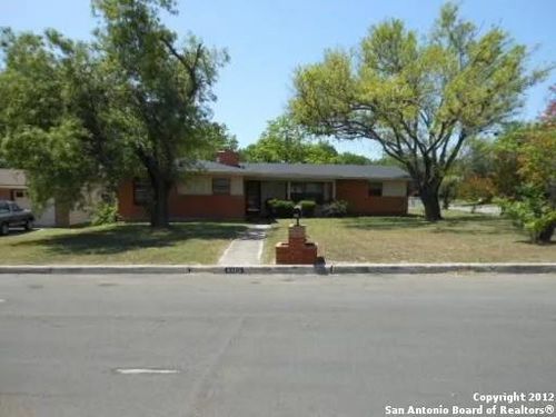 4403 Trailwood Dr, San Antonio, TX, 78228-1837 | Card Image