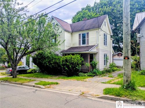 124 Falconer Street, Jamestown, NY, 14701 | Card Image