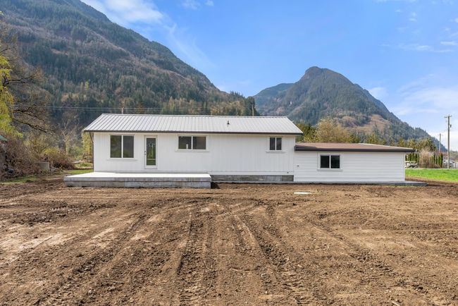 58481 Mckay Road, House other with 2 bedrooms, 1 bathrooms and null parking in Laidlaw BC | Image 22