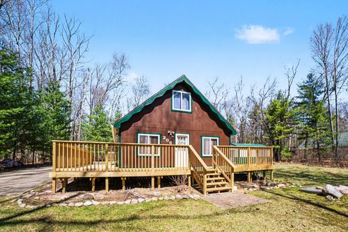 206 Silverhill Dr, Houghton Lake, MI, 48629-9187 | Card Image