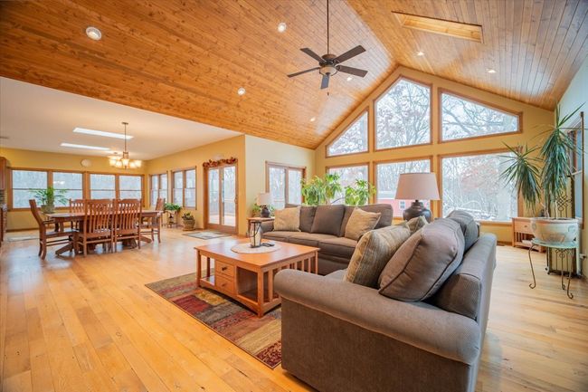 11000 Pear Tree Rd, House other with 3 bedrooms, 3 bathrooms and 2 parking in Dewitt IL | Image 16