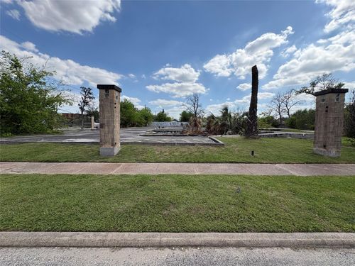 4442 Kashmere St, Houston, TX, 77026-2808 | Card Image