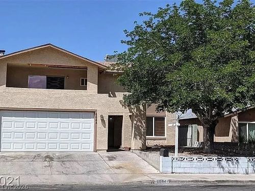 6644 Silverstream Ave, Las Vegas, NV, 89107-1124 | Card Image
