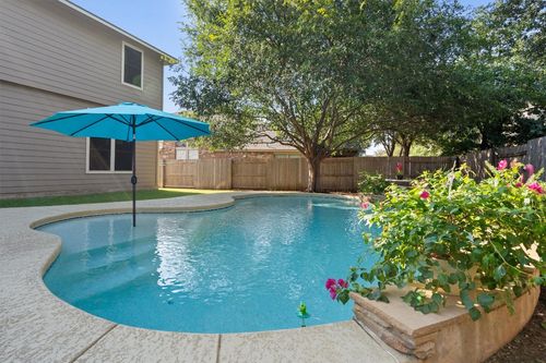 1425 Naranjo Dr, Georgetown, TX, 78628-4006 | Card Image