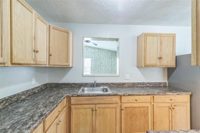 6042 Bolling Dr, House other with 3 bedrooms, 2 bathrooms and null parking in ORLANDO FL | Image 8
