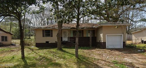 1115 Barbara Ann Dr, Jackson, MS, 39204-5104 | Card Image