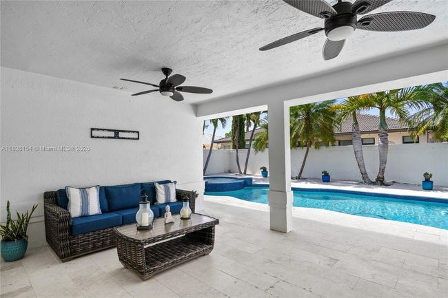 14288 Sw 21 St Ter, House other with 4 bedrooms, 4 bathrooms and null parking in Miami FL | Image 16