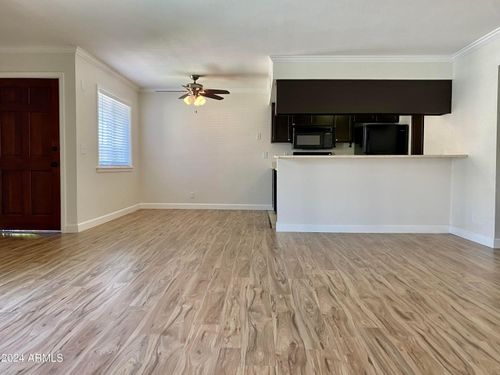 apt-209-2228 E Campbell Ave, Phoenix, AZ, 85016-5548 | Card Image