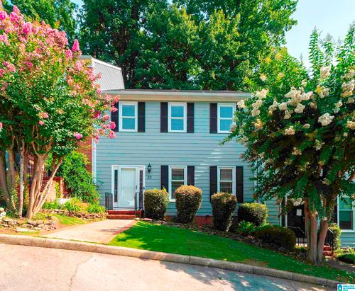 23 The Falls Dr, Vestavia Hills, AL, 35216-3112 | Card Image