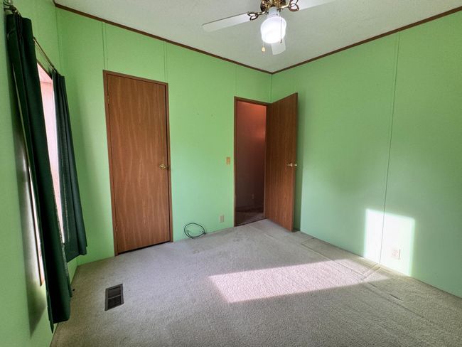 Bedroom #2 with closet | Image 13