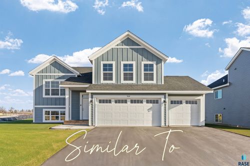 825 Estate St Street, Harrisburg, SD, 57032 | Card Image