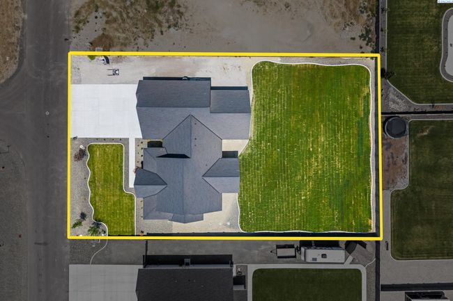 6537 Lazy B Dr, Home with 5 bedrooms, 4 bathrooms and null parking in Pasco WA | Image 49