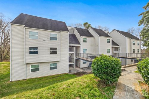 9119d-9119 Spyglass Pl, Charlotte, NC, 28214-2199 | Card Image