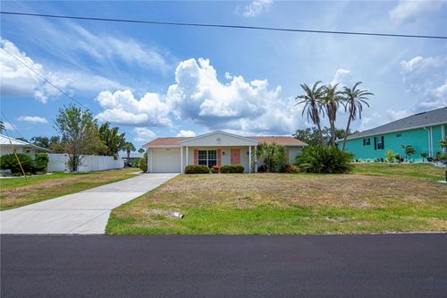 18451 Goodman Cir, Port Charlotte, FL, 33948-9425 | Card Image