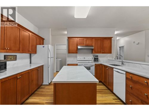 303-1963 Durnin Rd, Kelowna, BC, V1X7Y4 | Card Image
