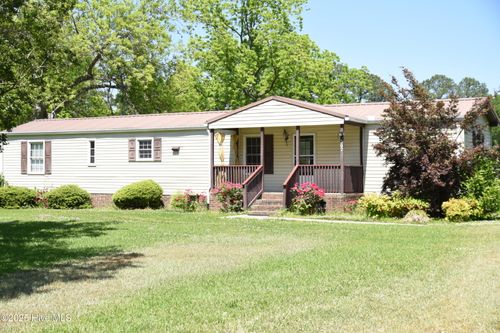 302 S Bank St, Roper, NC, 27970-9179 | Card Image
