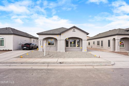 14325 Ball, El Paso, TX, 79901 | Card Image
