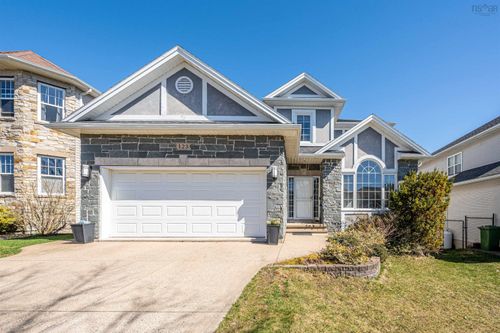 123 Walter Havill Dr, Halifax, NS, B3N3L8 | Card Image