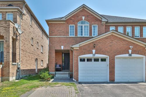 27 Yellowood Cir, Thornhill, ON, L4J8M1 | Card Image