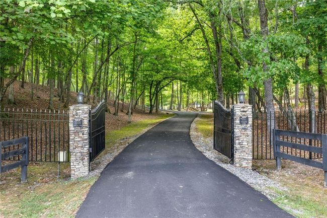 2200 Martins Ford Rd, House other with 4 bedrooms, 5 bathrooms and null parking in Dahlonega GA | Image 106