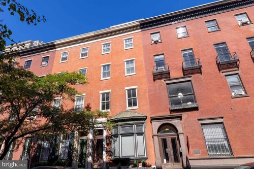 4r-1813 Spruce St, PHILADELPHIA, PA, 19103-5806 | Card Image