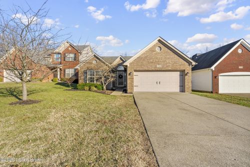 1720 Belay Way, Louisville, KY, 40245-5464 | Card Image