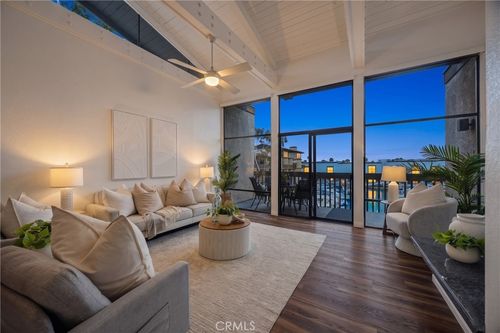 7303 Marina Pacifica Dr N, Long Beach, CA, 90803 | Card Image