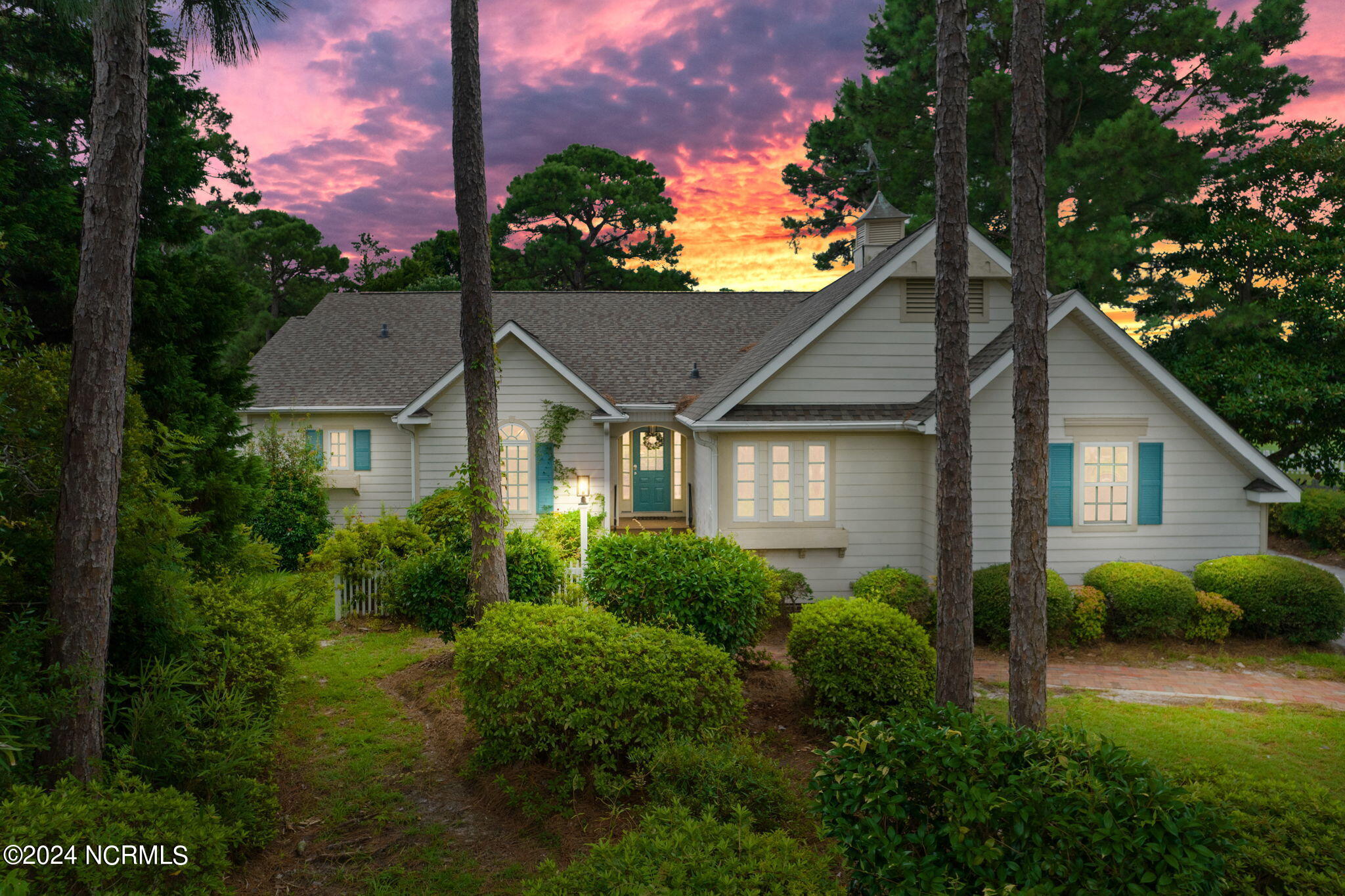 Gauntlet Dr, Southport, NC 28461