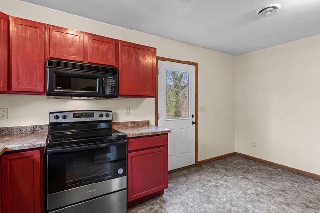 202 Christensen St, House other with 4 bedrooms, 2 bathrooms and null parking in North Mankato MN | Image 13