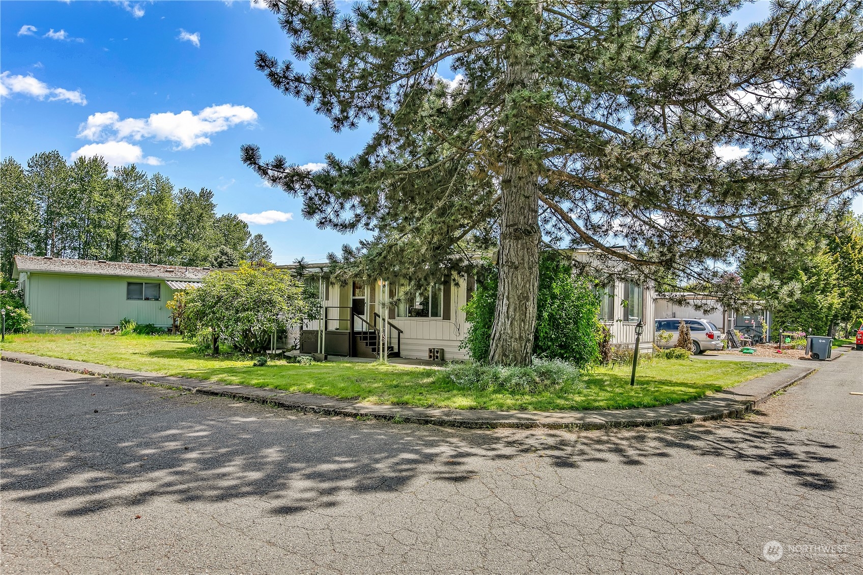 142nd Ave, Puyallup, WA 98374