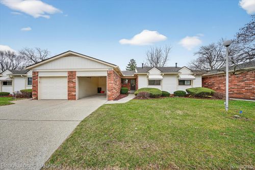 28564 Aspen Dr, Warren, MI, 48093-4280 | Card Image