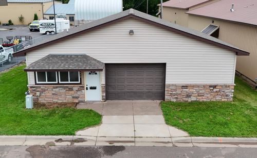413 2nd St Se, Pine City, MN, 55063-1705 | Card Image